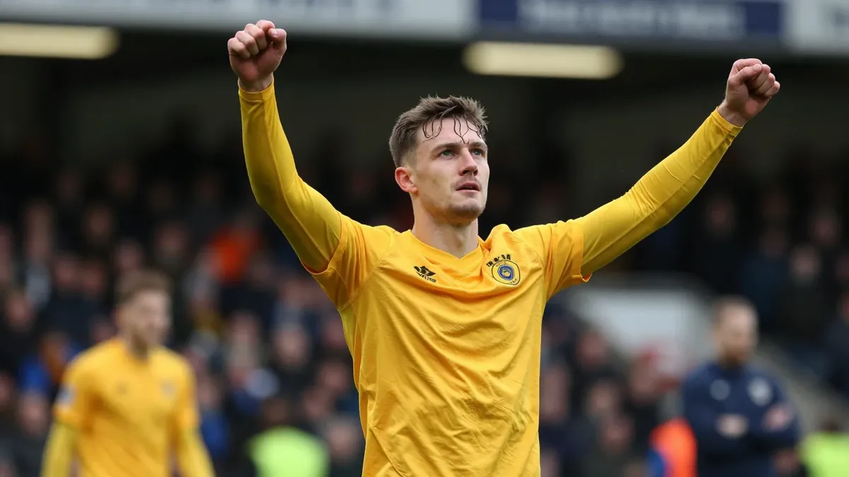 Carrick Rangers cruise to a 4-0 Irish Premiership win at Bangor, hitting the woodwork twice and scoring three late goals...